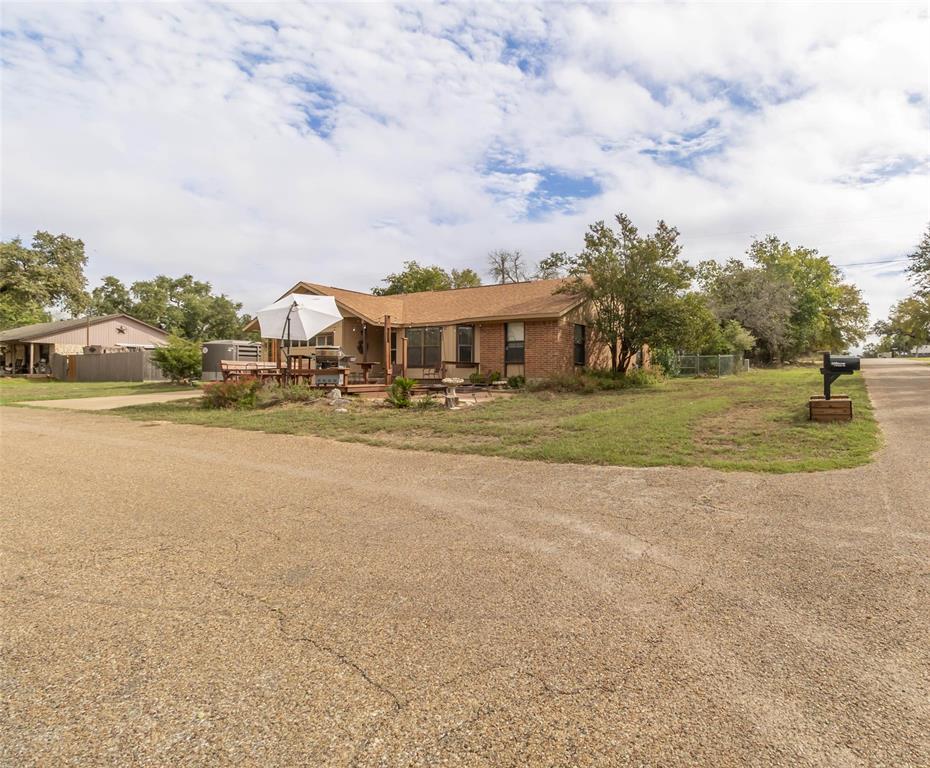 2 N Robin Drive