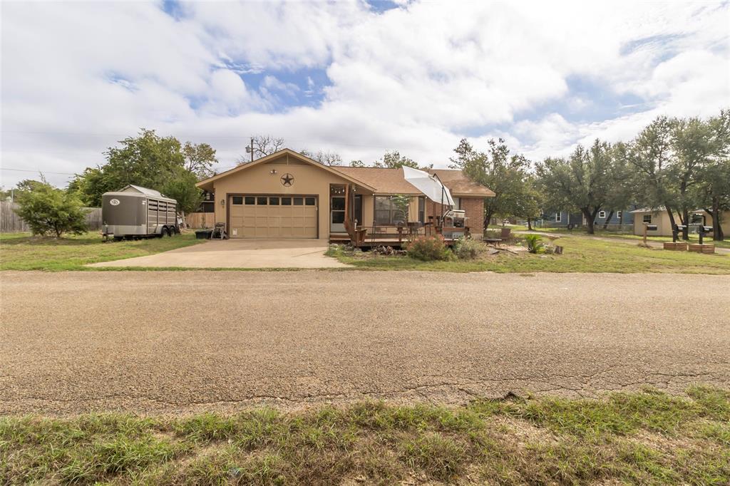 2 N Robin Drive