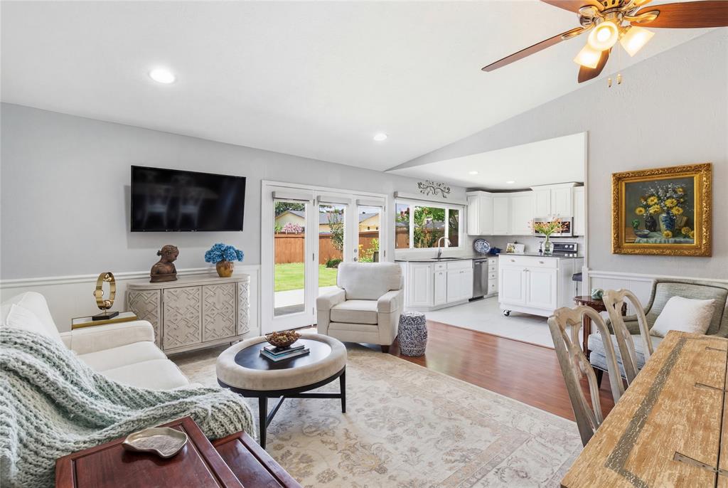 5225 Bartlett Drive