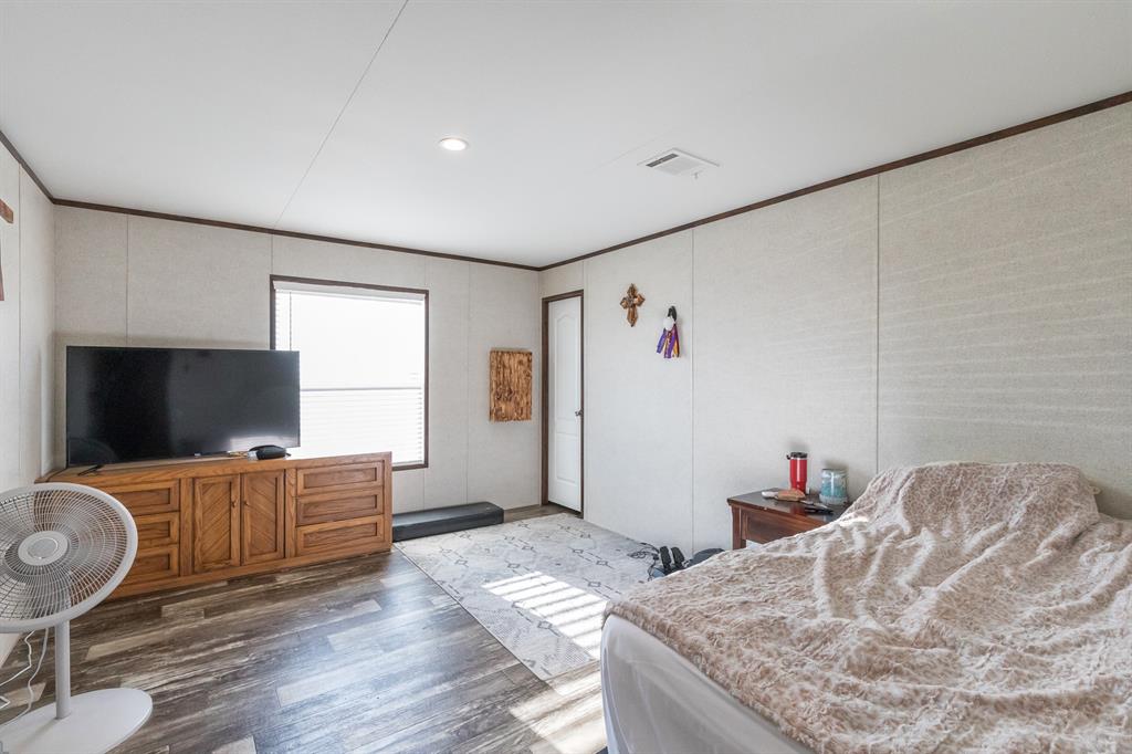 JONES CO SHARED PROPERTY - Residential