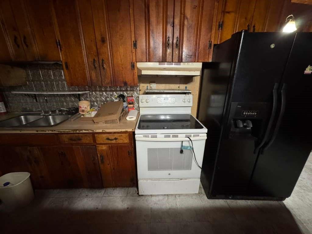 Bestview Lakeside Village - Residential