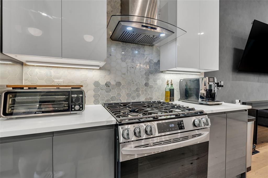 Live Oak Condominiums - Residential