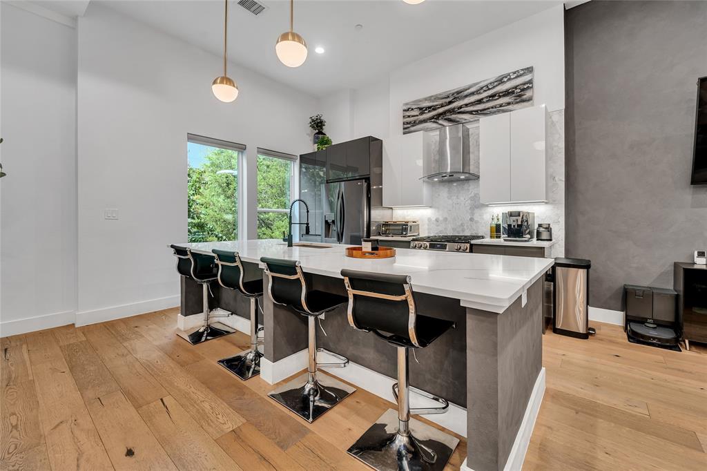 Live Oak Condominiums - Residential