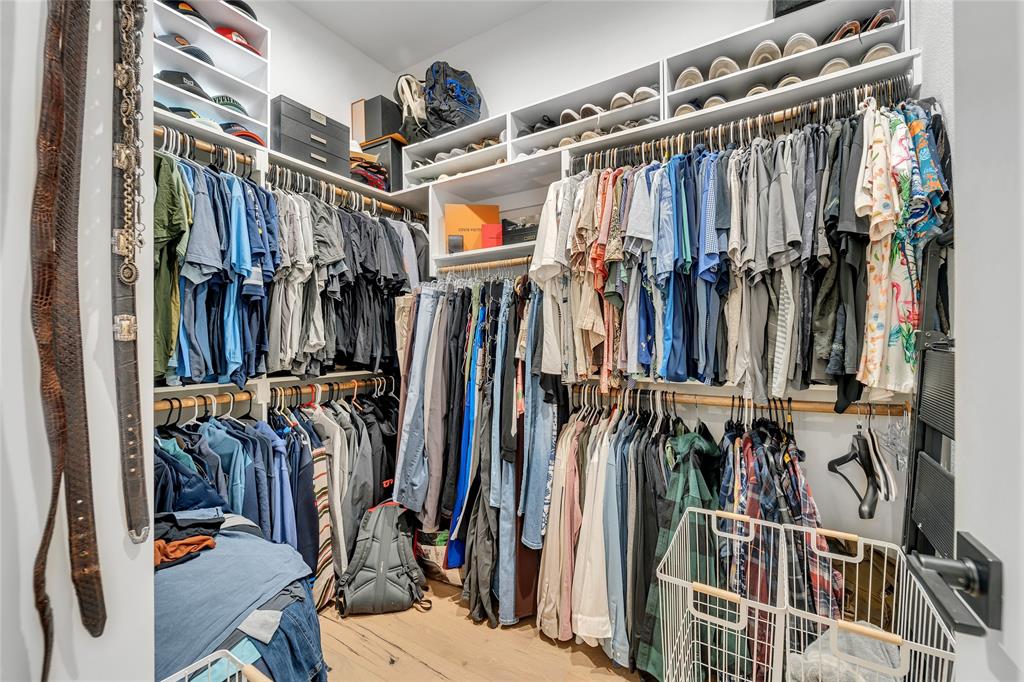 Live Oak Condominiums - Residential