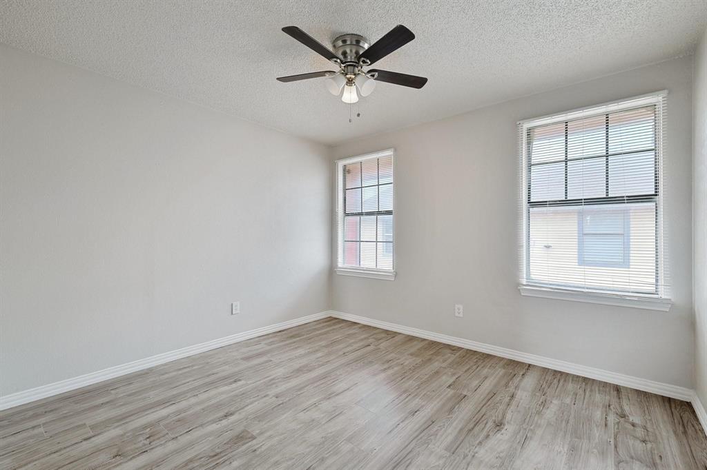 8005 Rothington Road 11-17