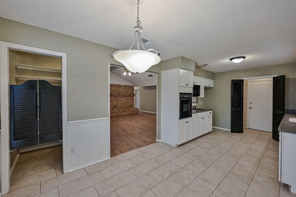 Huntwick Add - Residential Lease