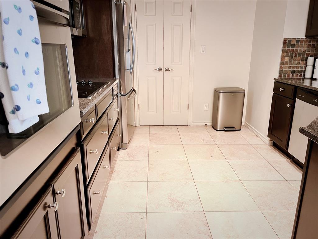 Shelton Condo - Residential