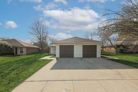 Photo of 1817 San Rafael Street, Fort Worth, TX 76134 (MLS # 21332054)