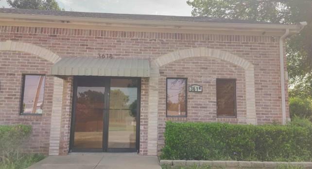 Neeley 01 - Commercial Lease