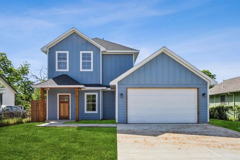 4002 ROBERT L PARISH SR Avenue Dallas TX 75210