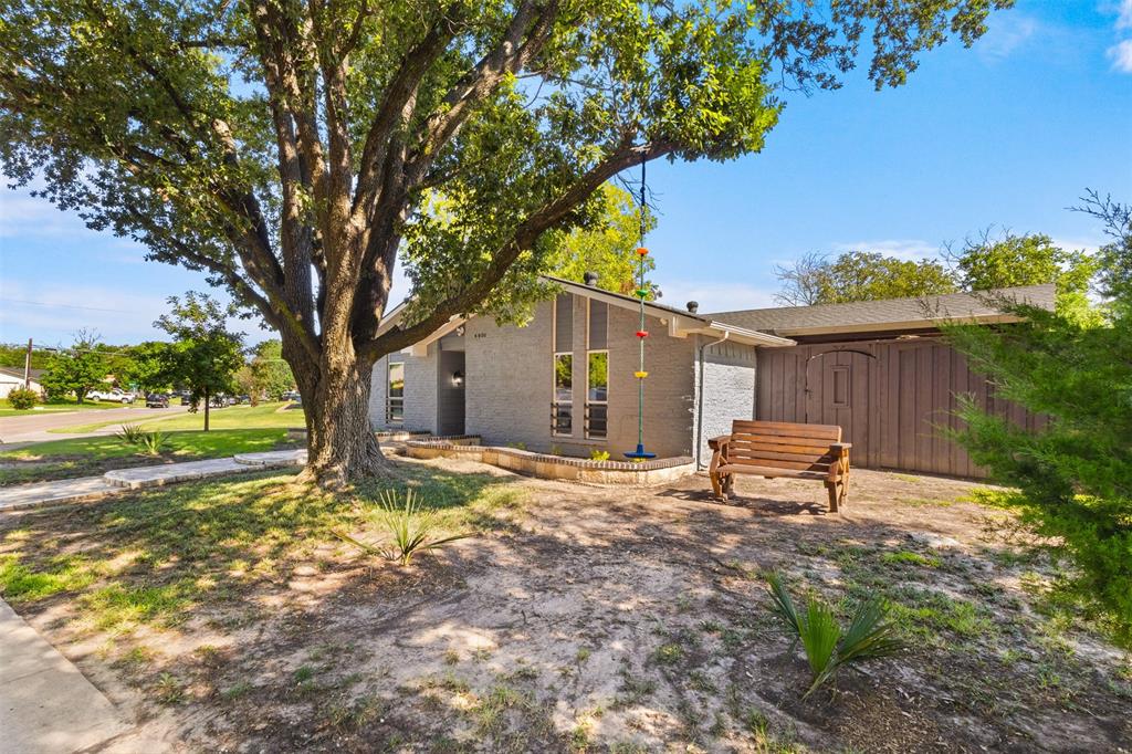 4006 Mayflower Drive