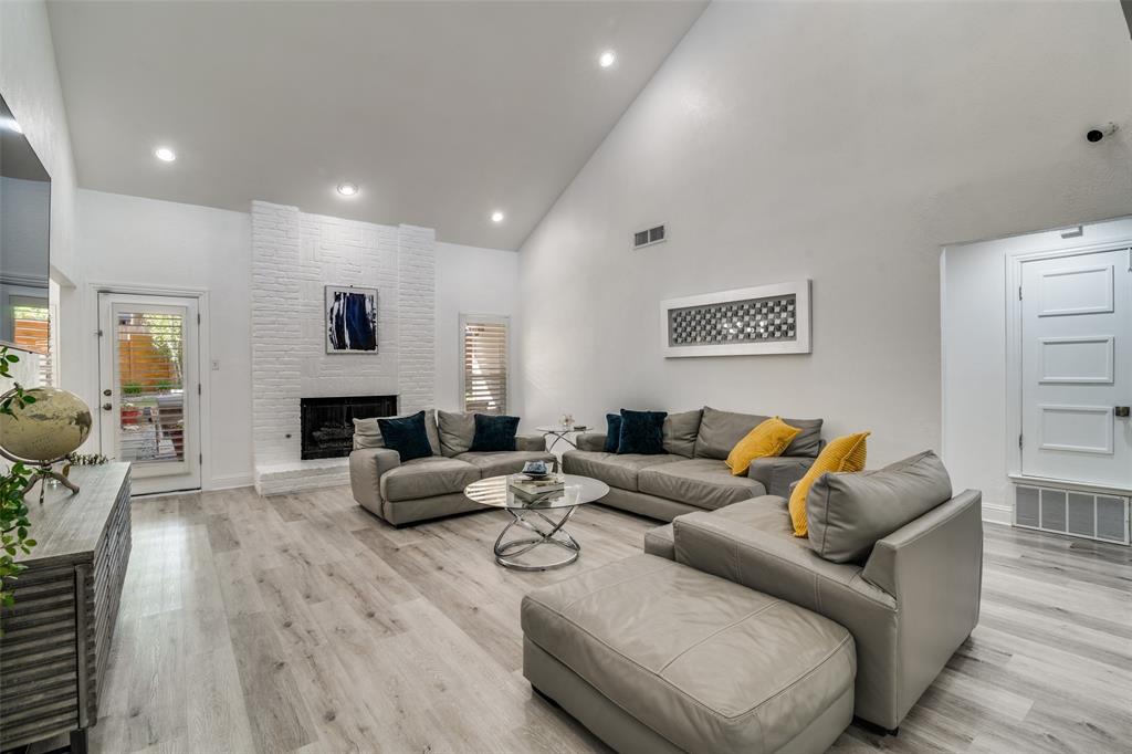 Oakhust - Residential