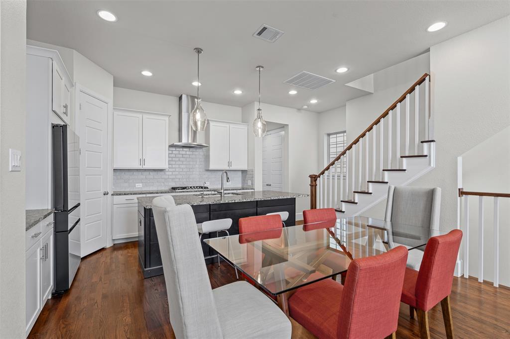 VILLAS OF GARRETT AVENUE - Residential