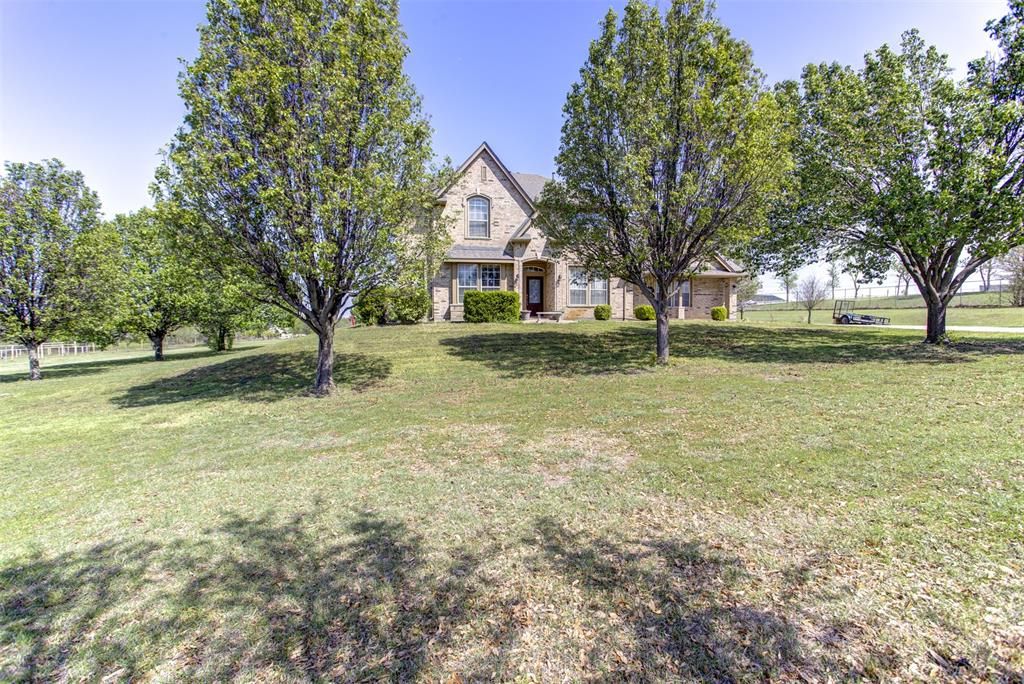 listing image 0