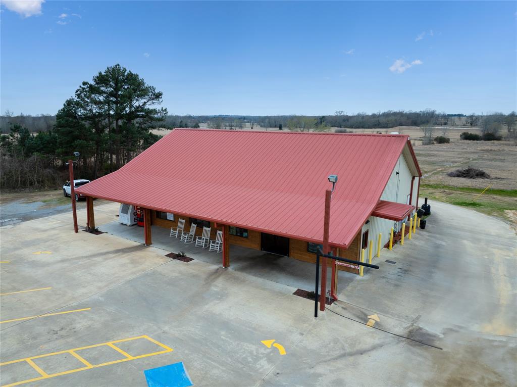 17589 N State Hwy 19