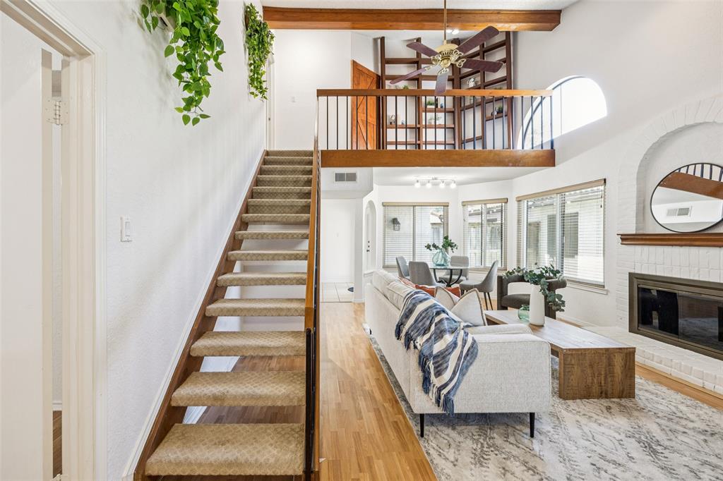 Lifescape Villas On Midway A Condo - Residential