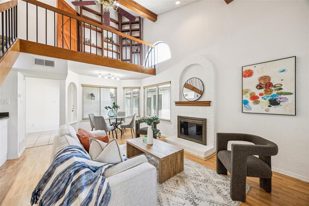 Lifescape Villas On Midway A Condo - Residential