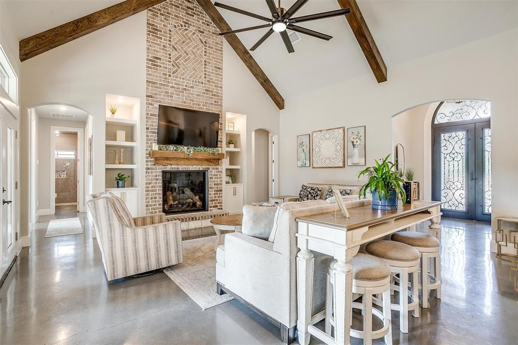 3207 Hummingbird Court