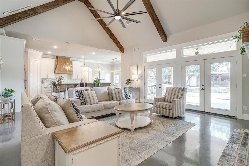 3207 Hummingbird Court