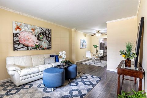 Photo of 13535 Red Fern Lane, Dallas, TX 75240 (MLS # 21202274)