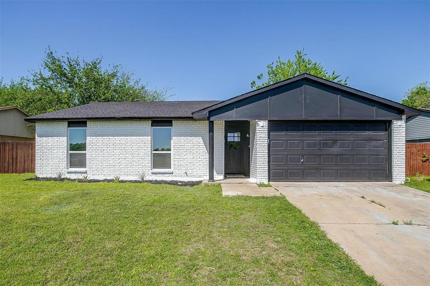 Located just minutes from I-20 and approximately 20 minutes from the heart of Downtown Fort Worth, this beautifully renovated 3-bedroom, 2-bath home offers the perfect blend of style, privacy, and convenience. With an open-concept floor plan and thoughtfully selected finishes, every detail has been updated to create a warm and inviting space. The kitchen is a true showstopper, featuring quartz countertops, all-new cabinetry, a farmhouse sink, and abundant storage. The fully renovated primary bathroom offers a spacious vanity and a large walk-in shower, designed with both comfort and luxury. Step outside to a generously sized backyard, fully enclosed with privacy fencing—ideal for relaxing or entertaining. The front yard overlooks a green pasture giving a sense of privacy and seclusion. Additional updates include a brand-new roof (2025), new windows, a water heater approximately 3 years old, and a new HVAC system. Tucked at the end of a quiet, dead-end street, this home offers a true sense of retreat.