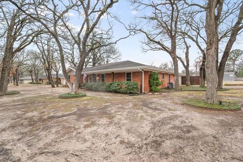 A home in Corsicana