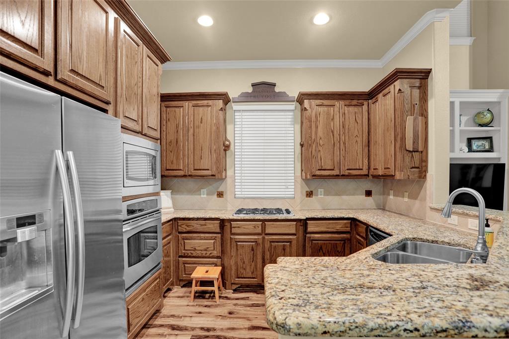 7904 Chickasaw Trail