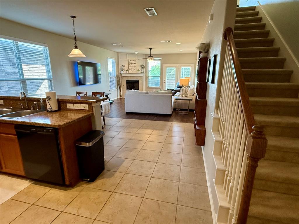 Vista West - Residential