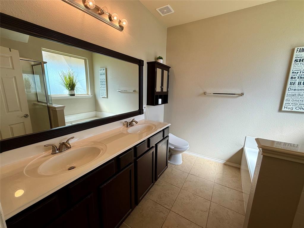 Vista West - Residential