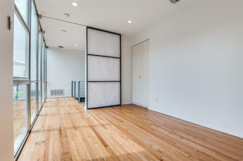 Robertson & Harris - Residential