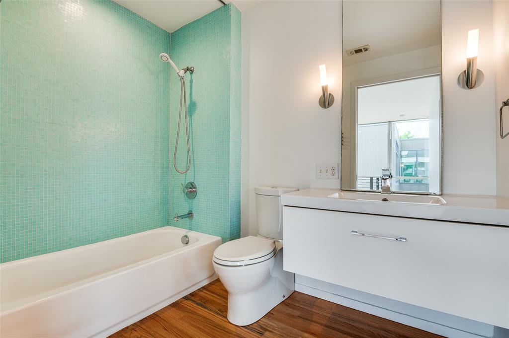 Robertson & Harris - Residential