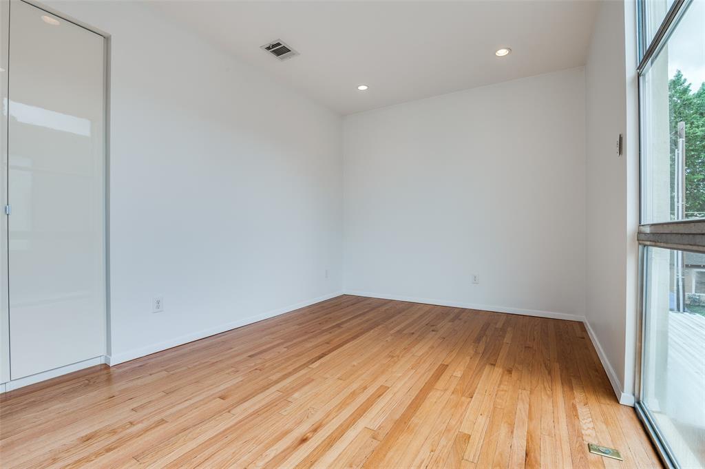 Robertson & Harris - Residential