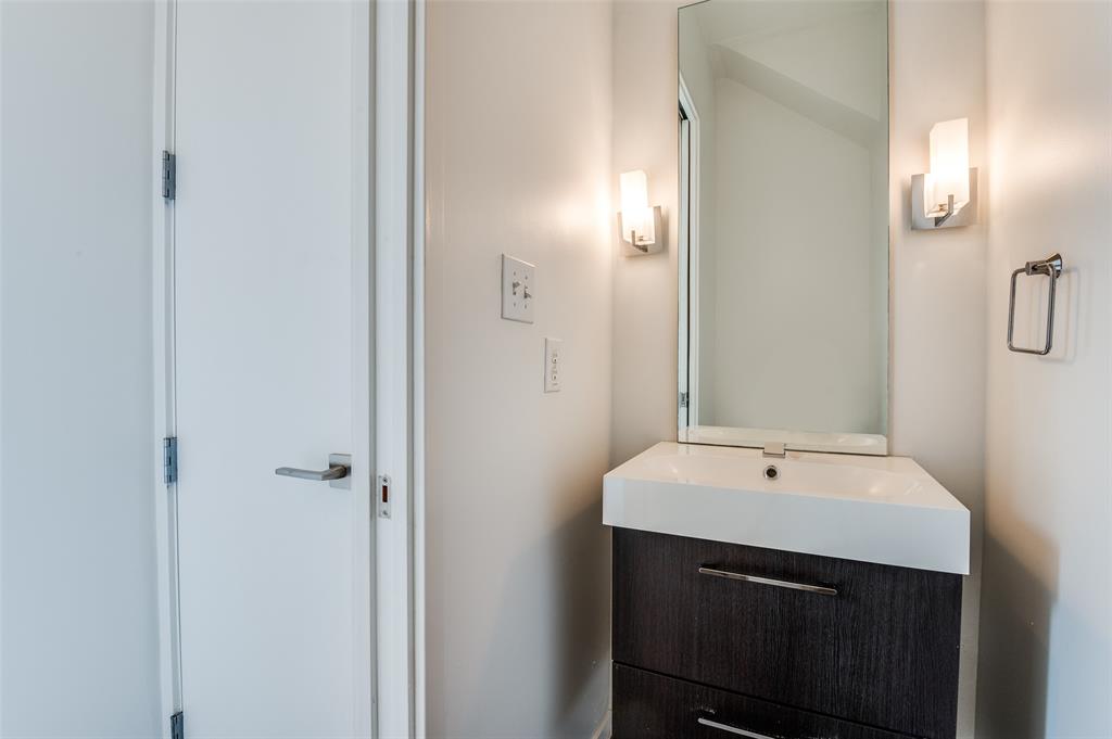 Robertson & Harris - Residential