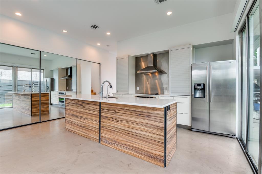 Robertson & Harris - Residential