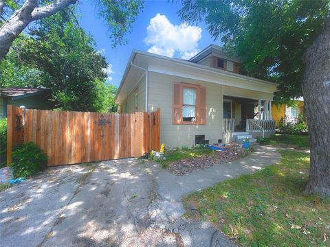 4405 Merida Avenue Fort Worth TX 76115