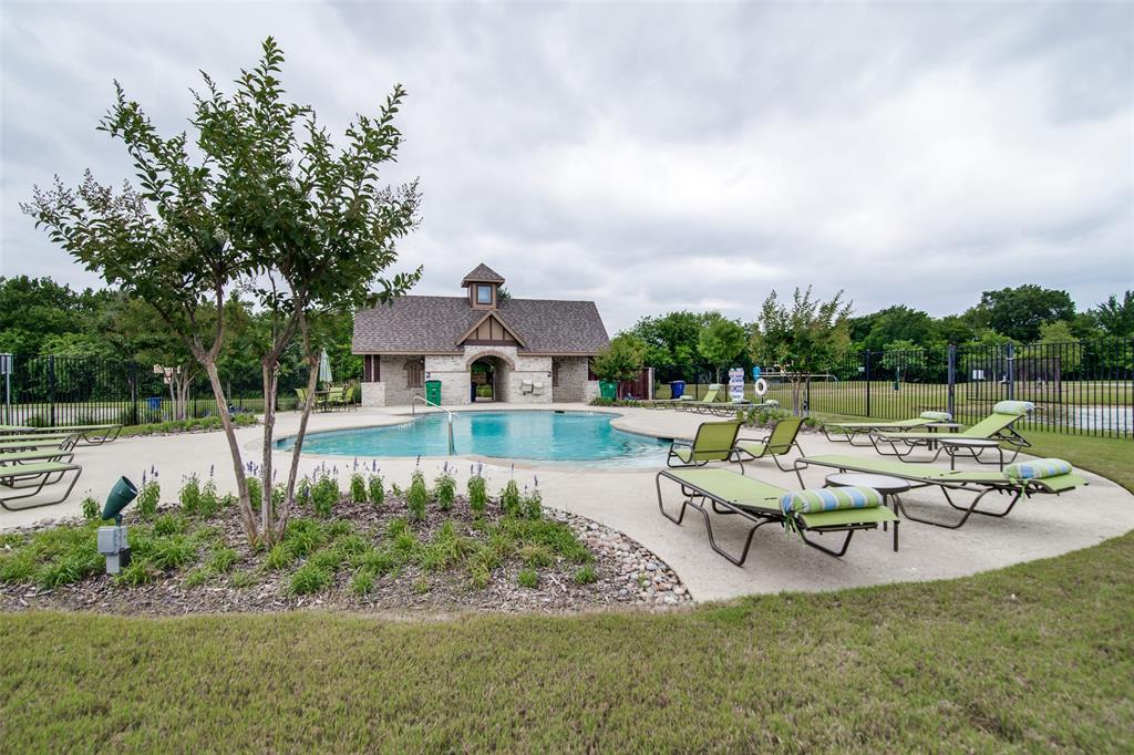 5321 Locust Drive