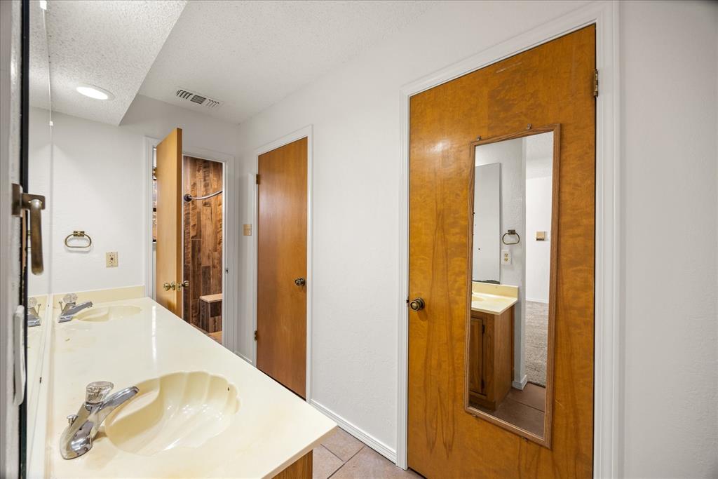 Lake Ridge Estates Add - Residential