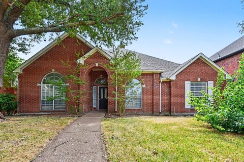 Photo of 3100 Manga Drive, Plano, TX 75025 (MLS # 21404816)