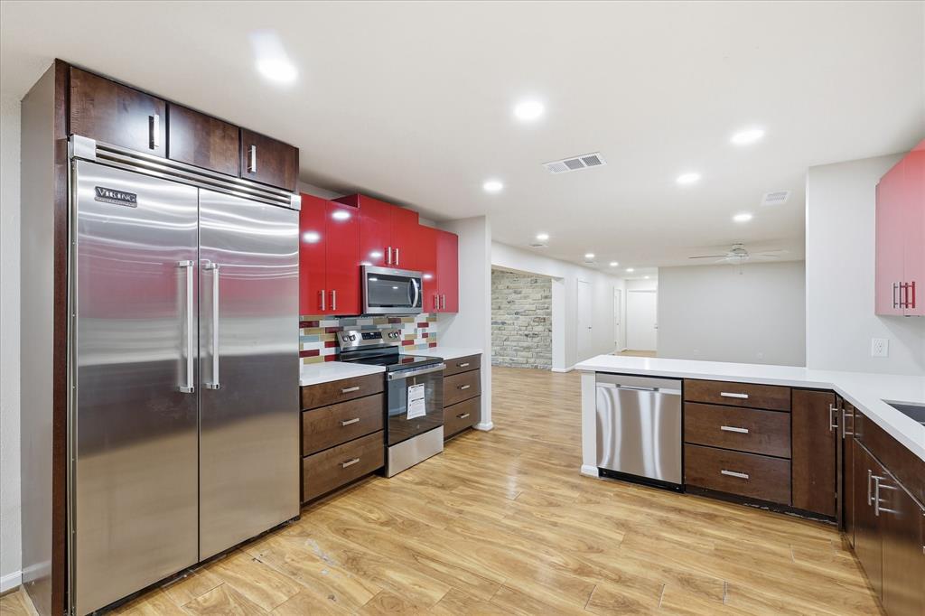 Brook Hollow Add - Residential