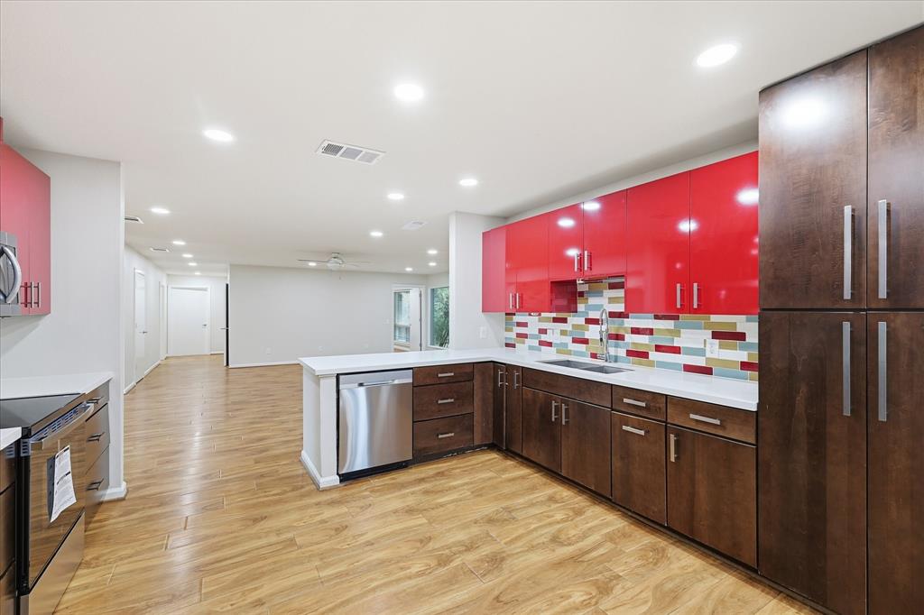 Brook Hollow Add - Residential