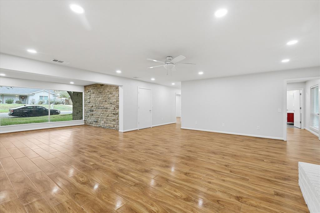 Brook Hollow Add - Residential