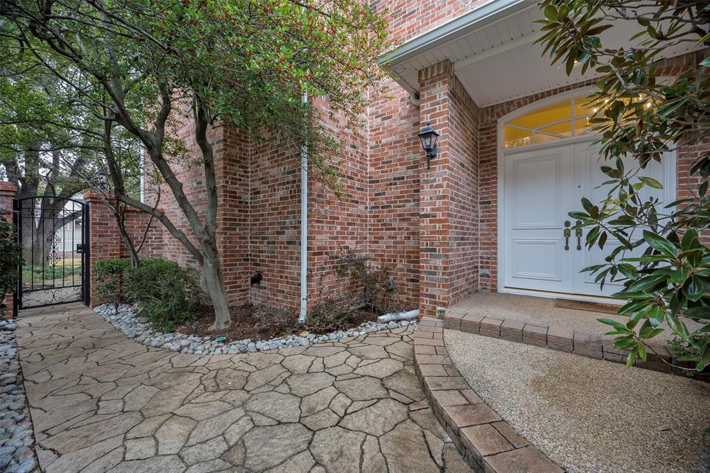 5120 Briar Tree Drive