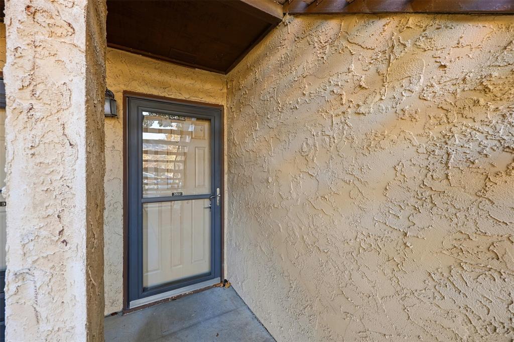 Cloisters Condo The - Residential