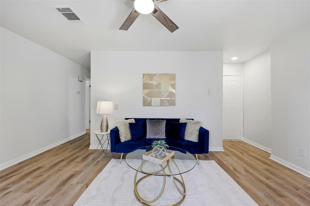 Cloisters Condo The - Residential