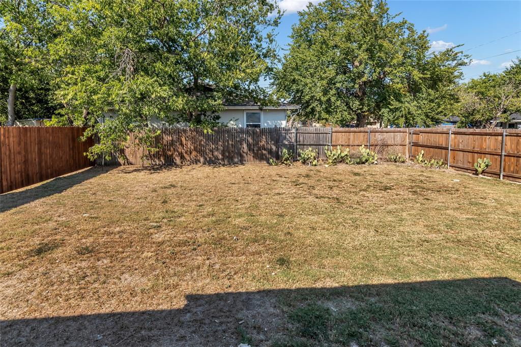 Meadow Oaks Add - Residential Lease