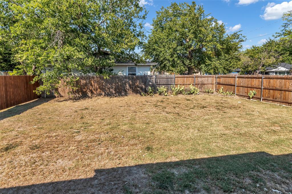 Meadow Oaks Add - Residential Lease