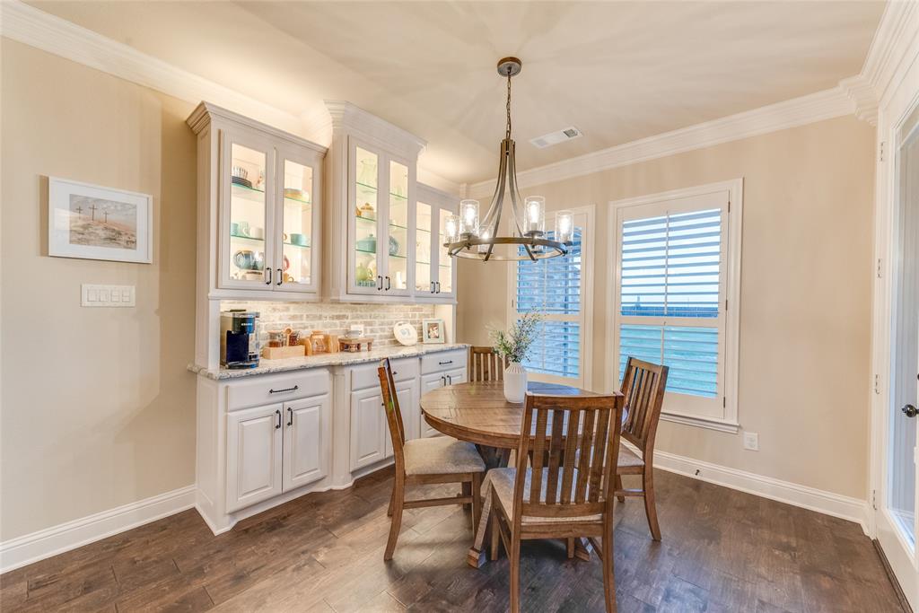 Winners Circle !,2,3,4 - Residential