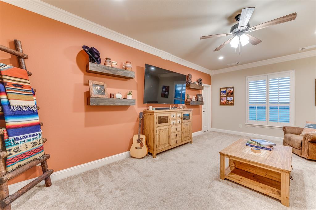 Winners Circle !,2,3,4 - Residential