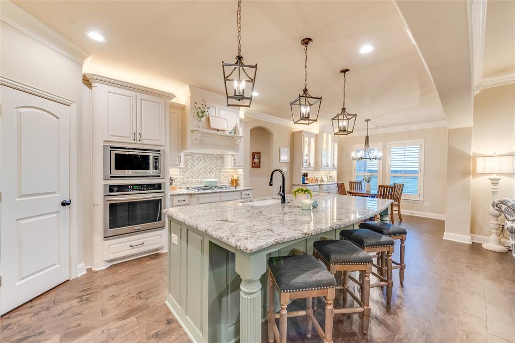 Winners Circle !,2,3,4 - Residential