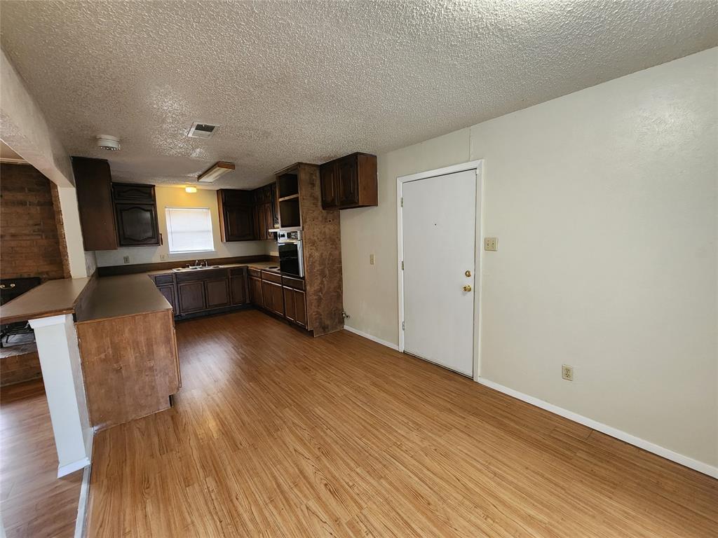 Oakland Park Estates - Residential Lease